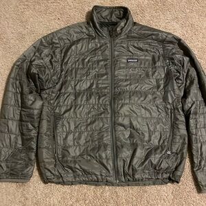 Patagonia nanopuffer size large men’s grey